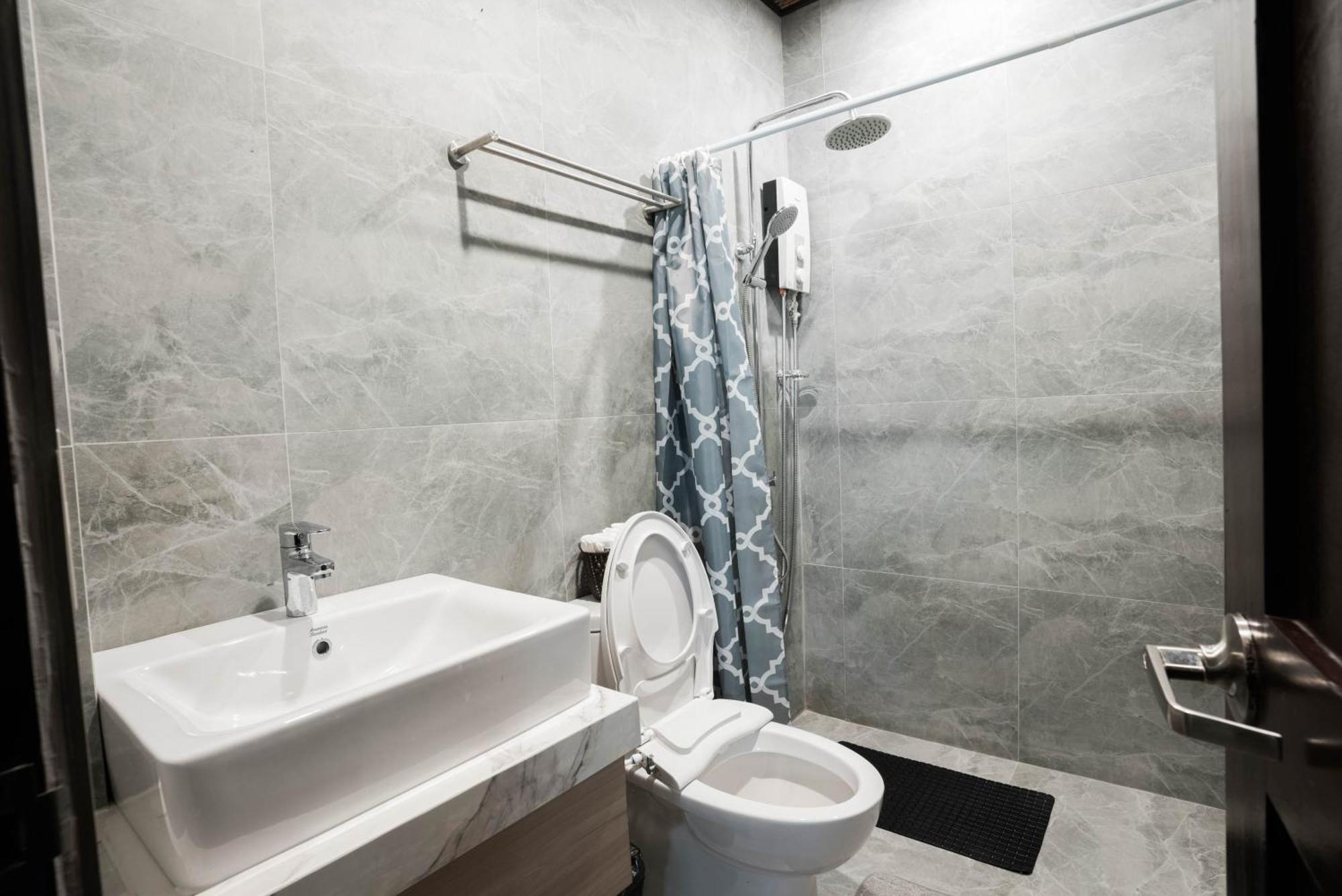 Casa De Celestina Private Resort Silang Ngoại thất bức ảnh