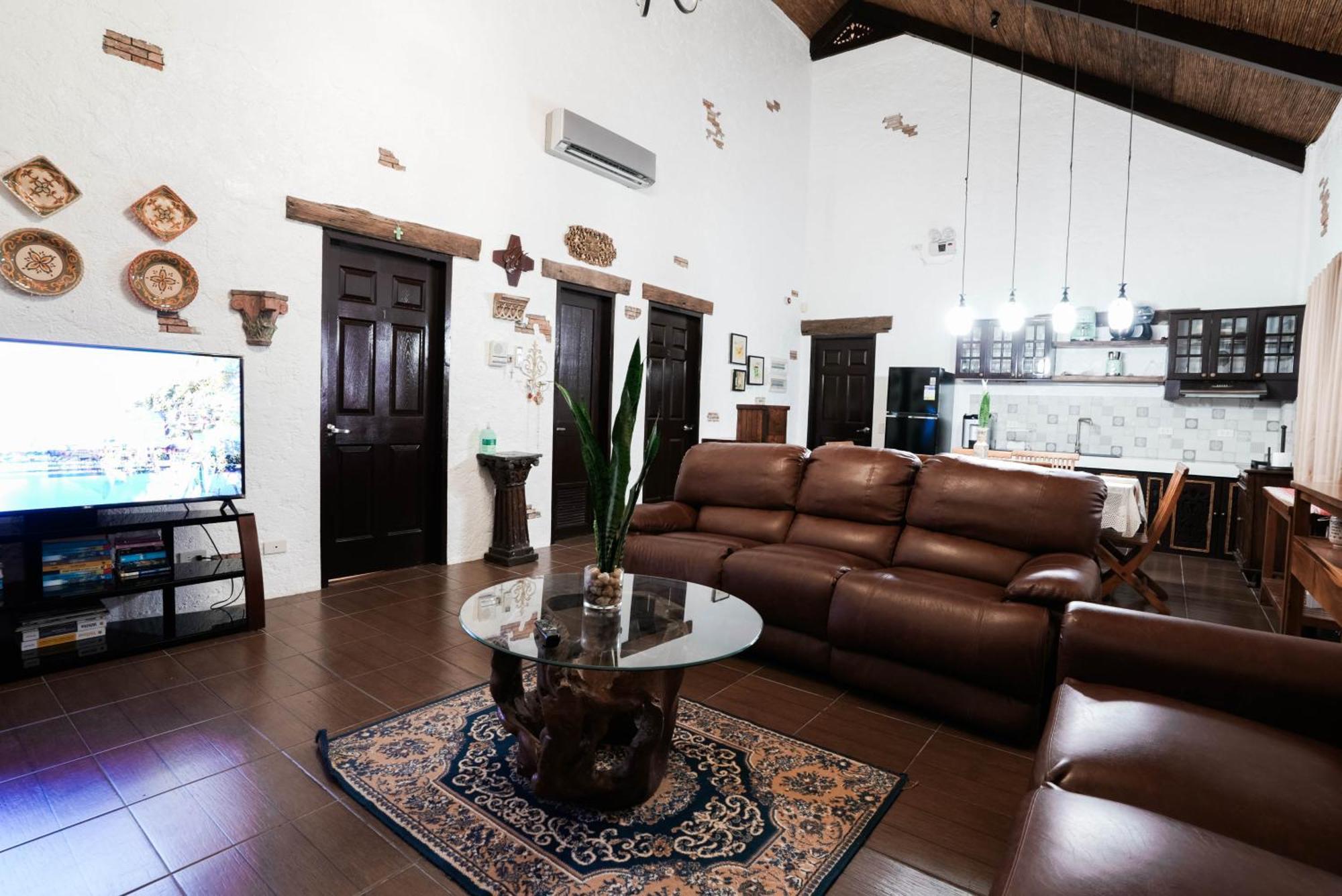 Casa De Celestina Private Resort Silang Ngoại thất bức ảnh